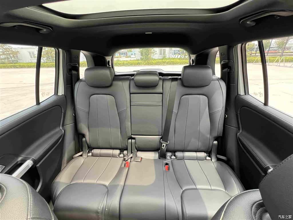 Mercedes-Benz GLB, 2021 23