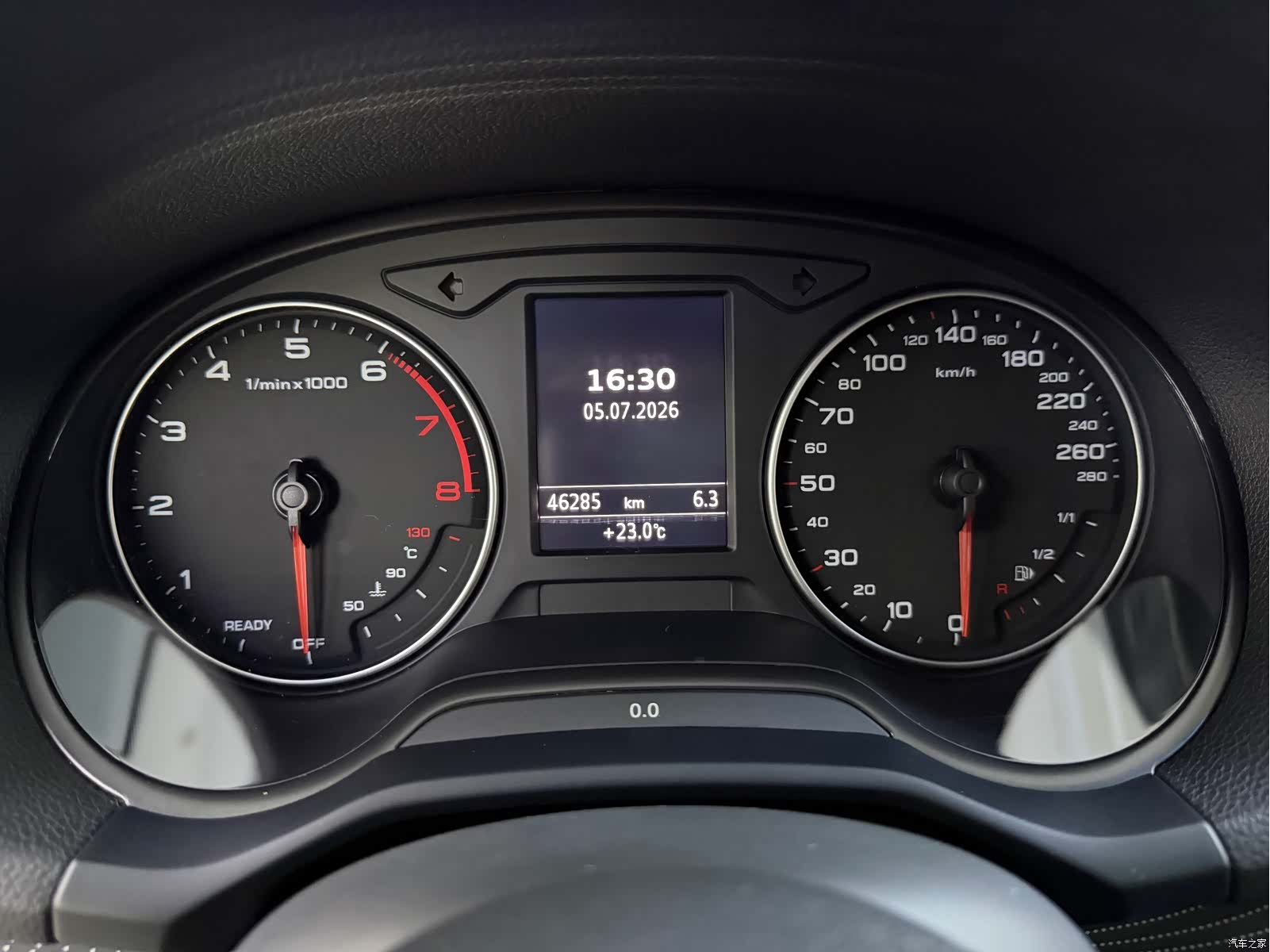 Audi Q2L, 2022 15