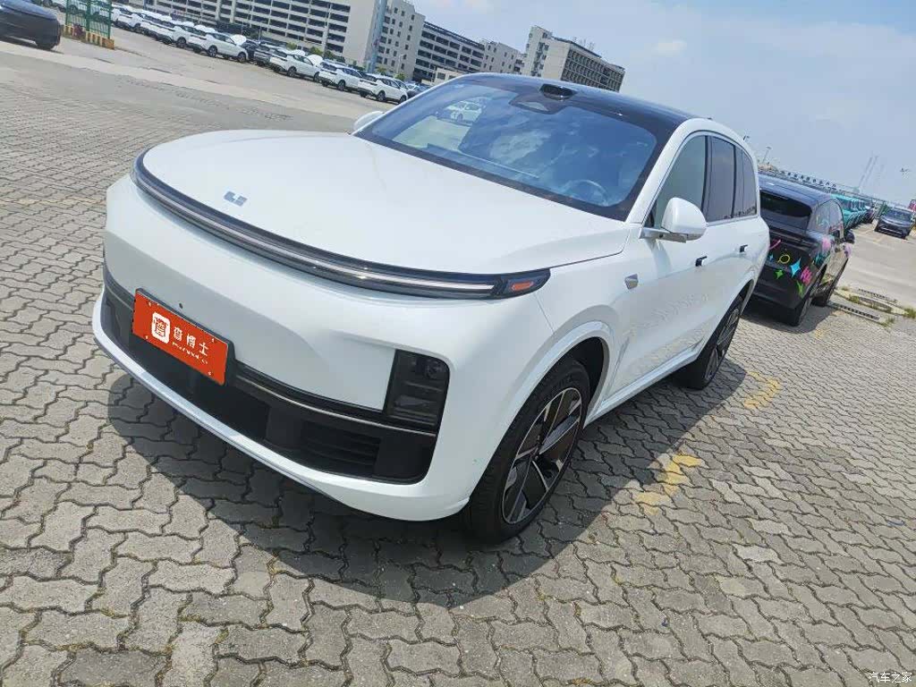 Li Auto L8, 2025 1