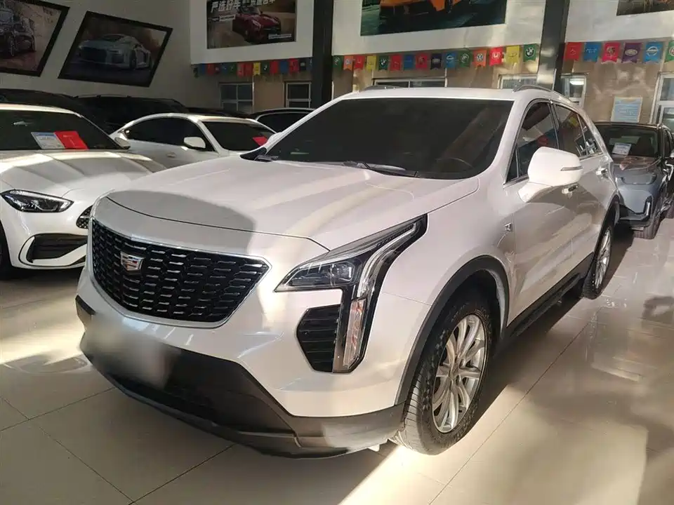 Cadillac XT4