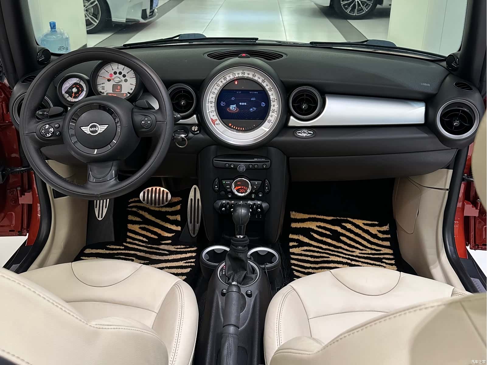 Mini Cooper, 2012 10