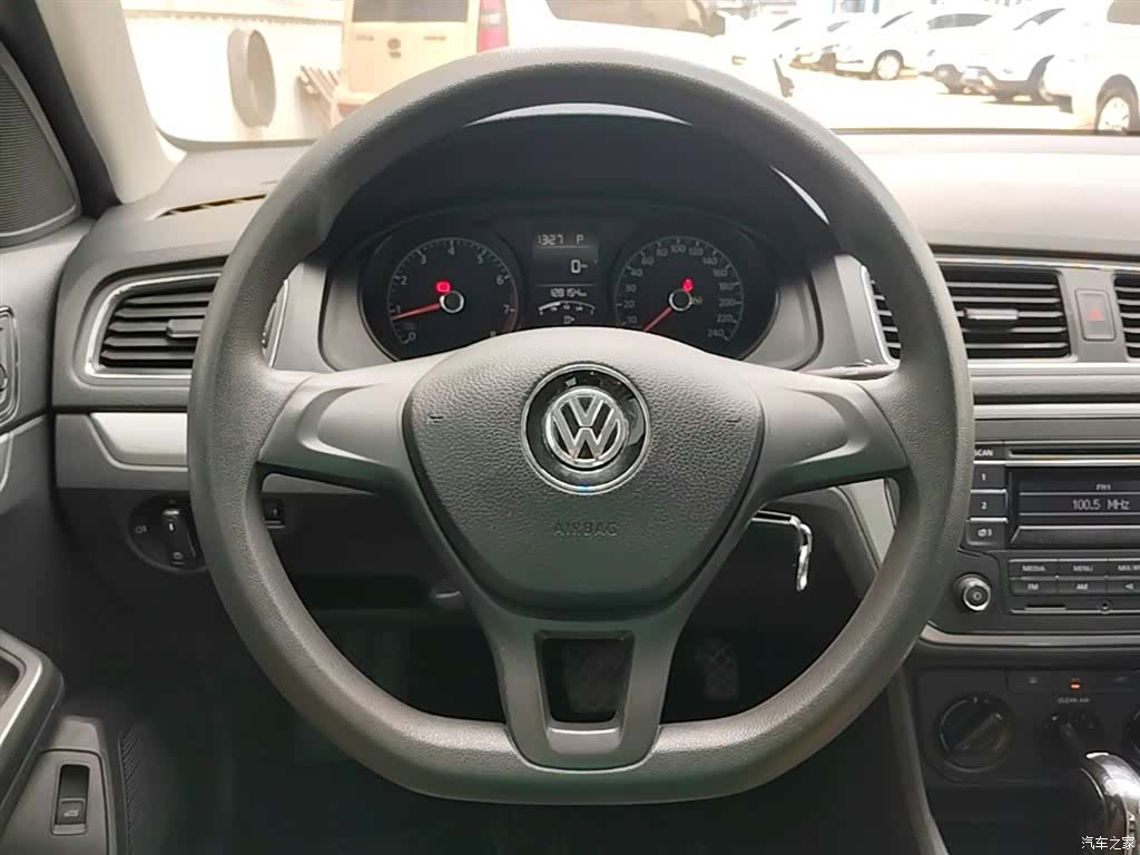 Volkswagen Lavida, 2016 11