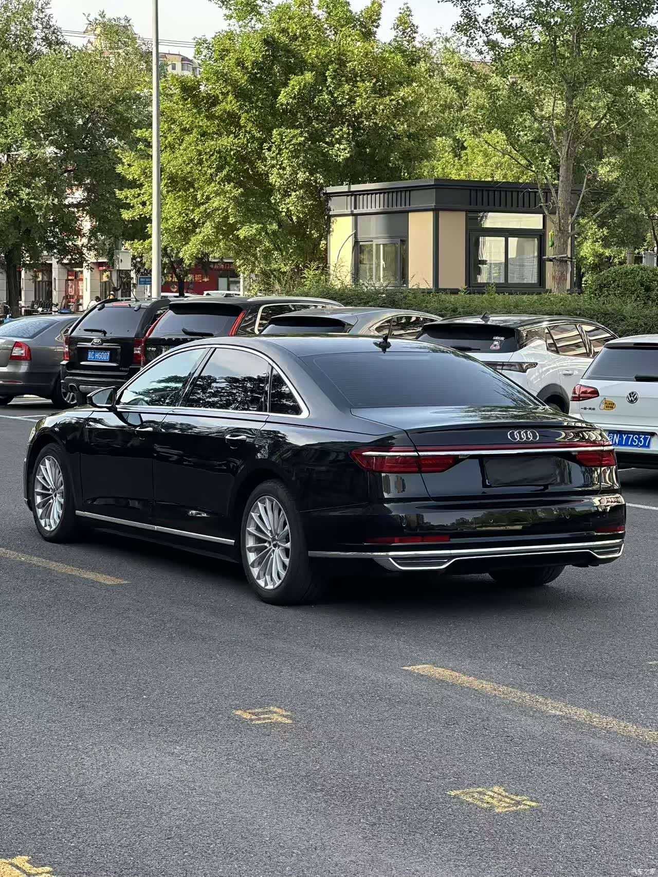 Audi A8L, 2019 4