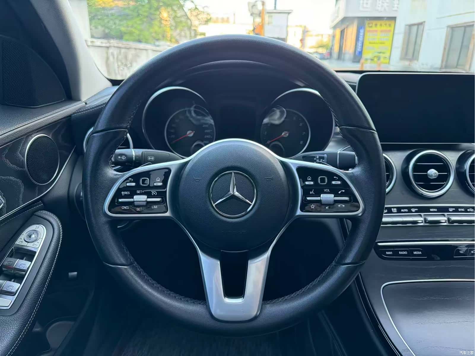 Mercedes-Benz C-Class, 2019 9
