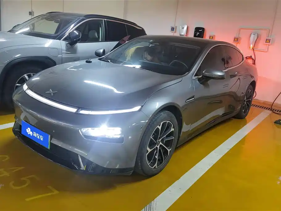 XPENG P7