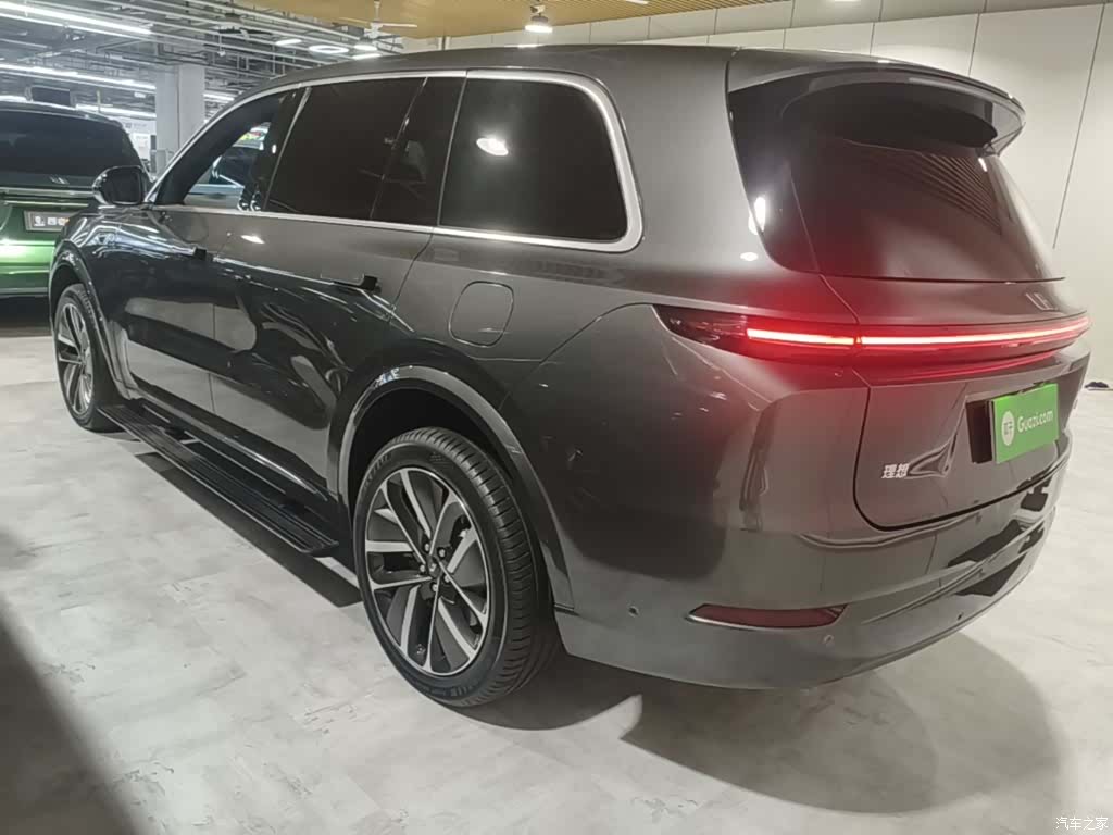 Li Auto L9, 2023 все фото