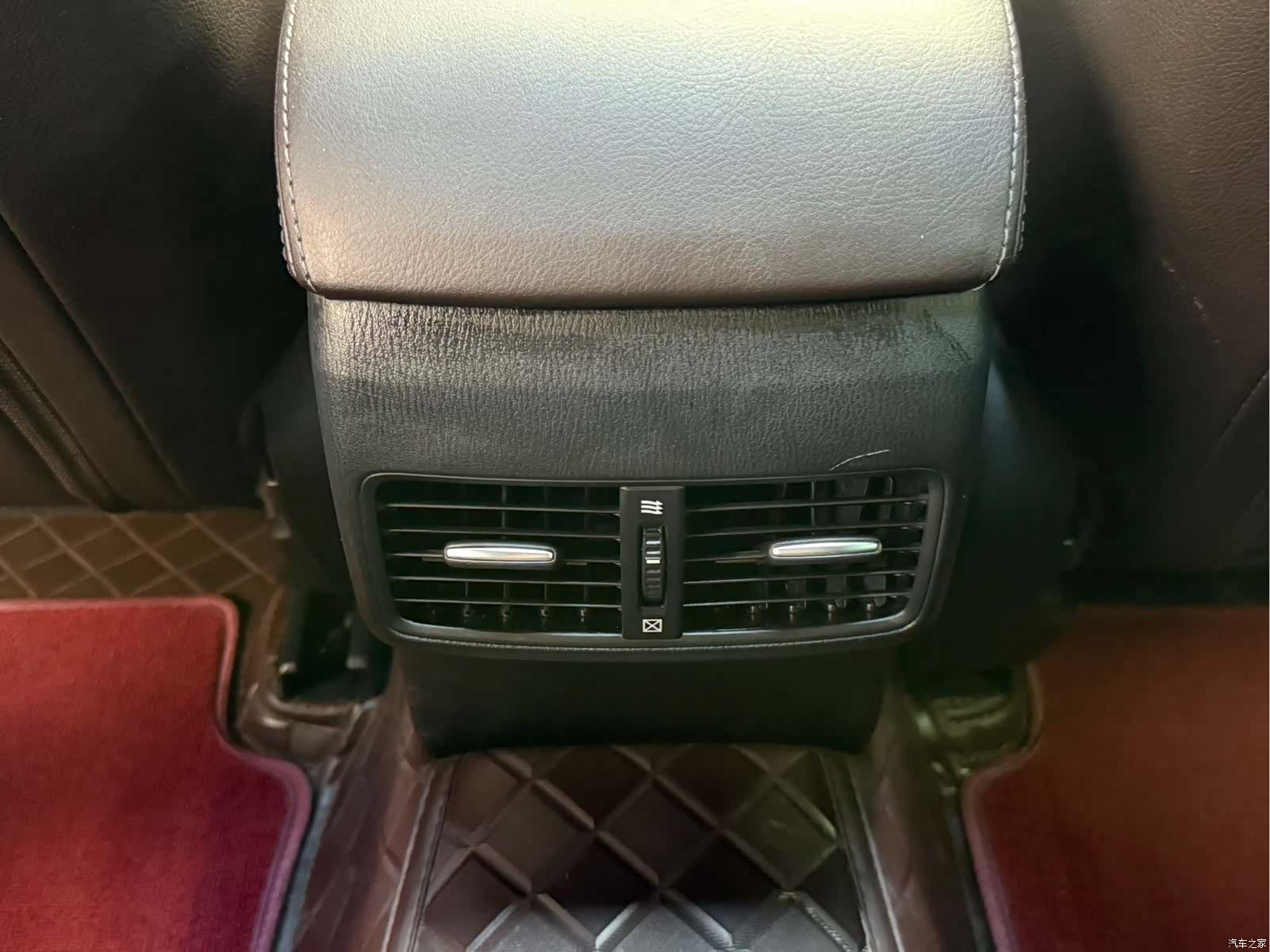 Mazda CX-4, 2022 11