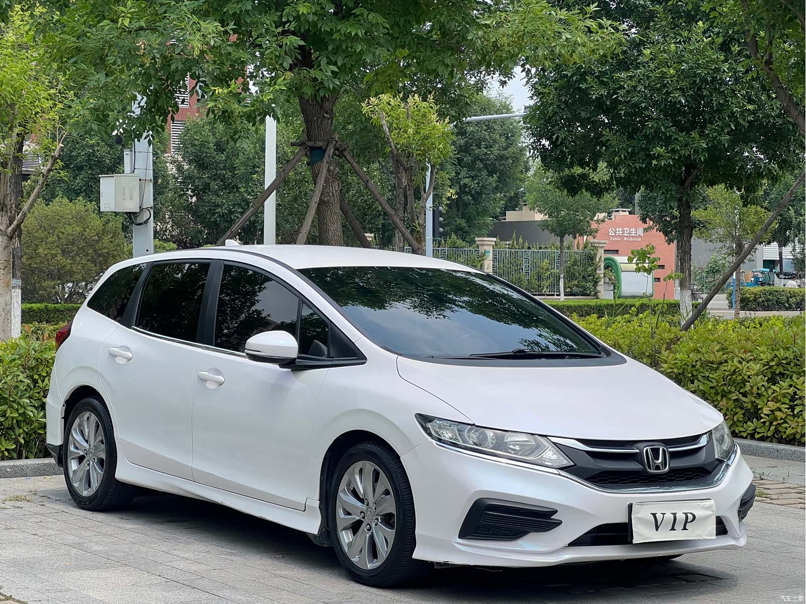 Honda Jade, 2017 3