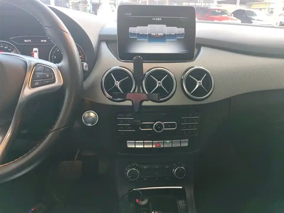 Mercedes-Benz Class B