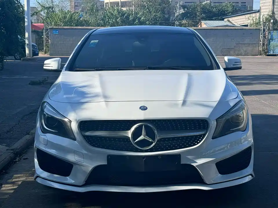 Mercedes-Benz CLA