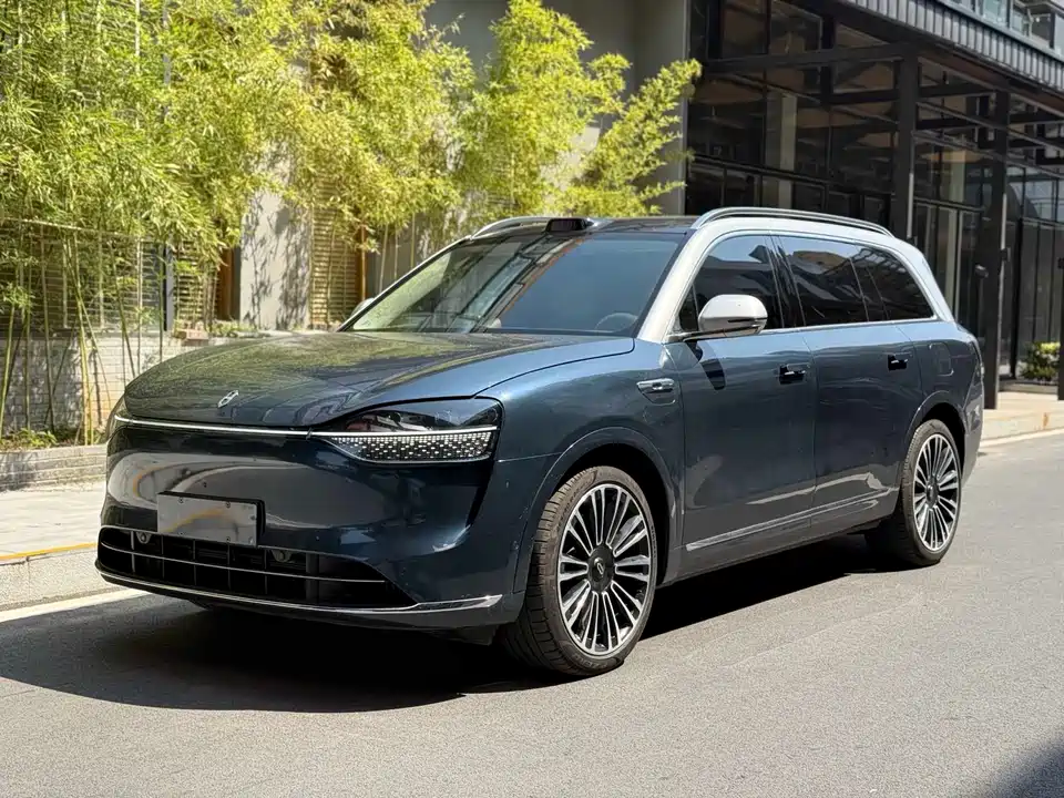 AITO Ask the world M9