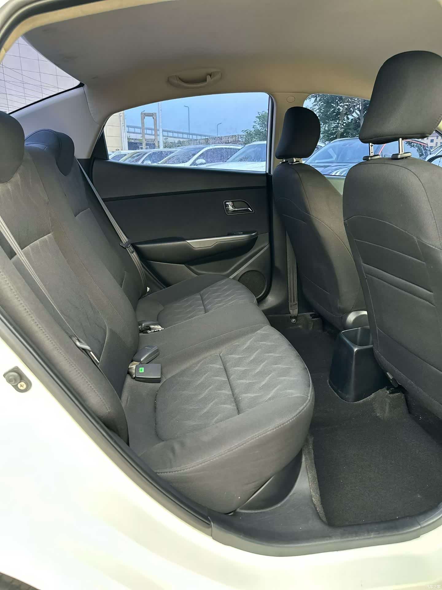Kia K2, 2014 7