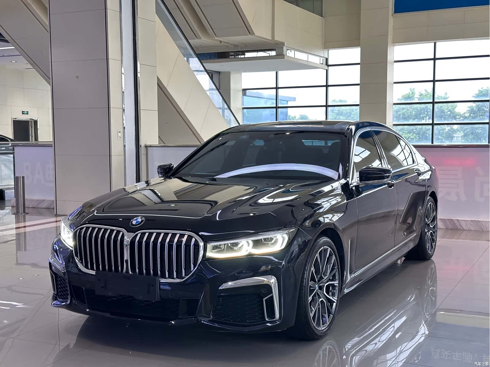 BMW 7 Series, 2022 1