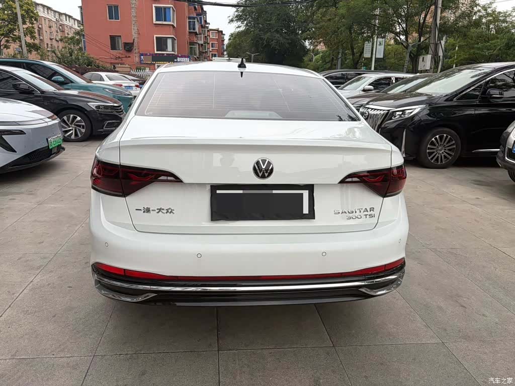 Volkswagen Sagitar, 2023 4