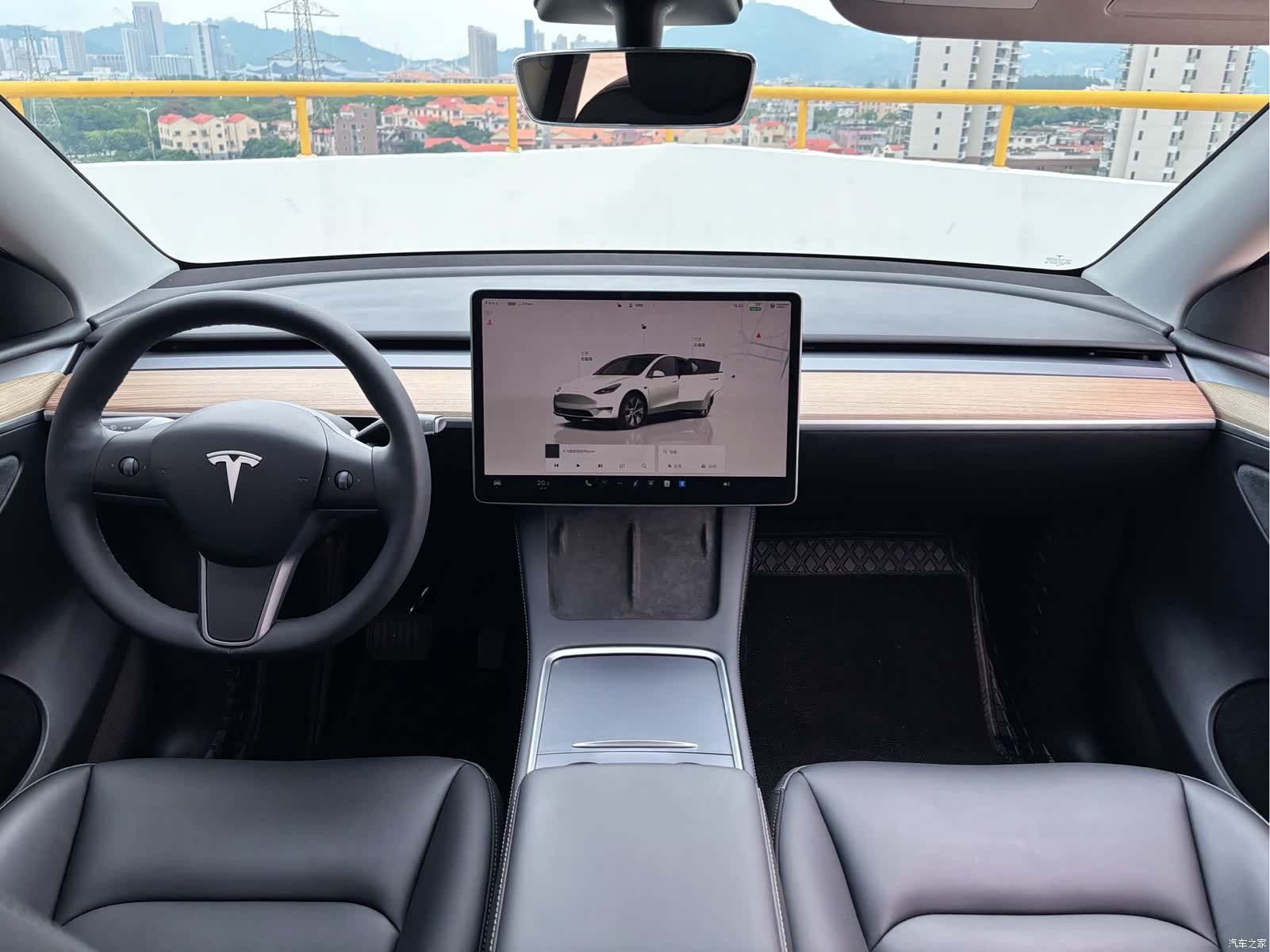 Tesla Model Y, 2023 все фото