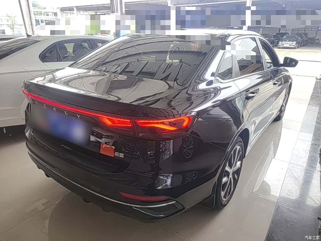 Geely Emgrand, 2023 все фото