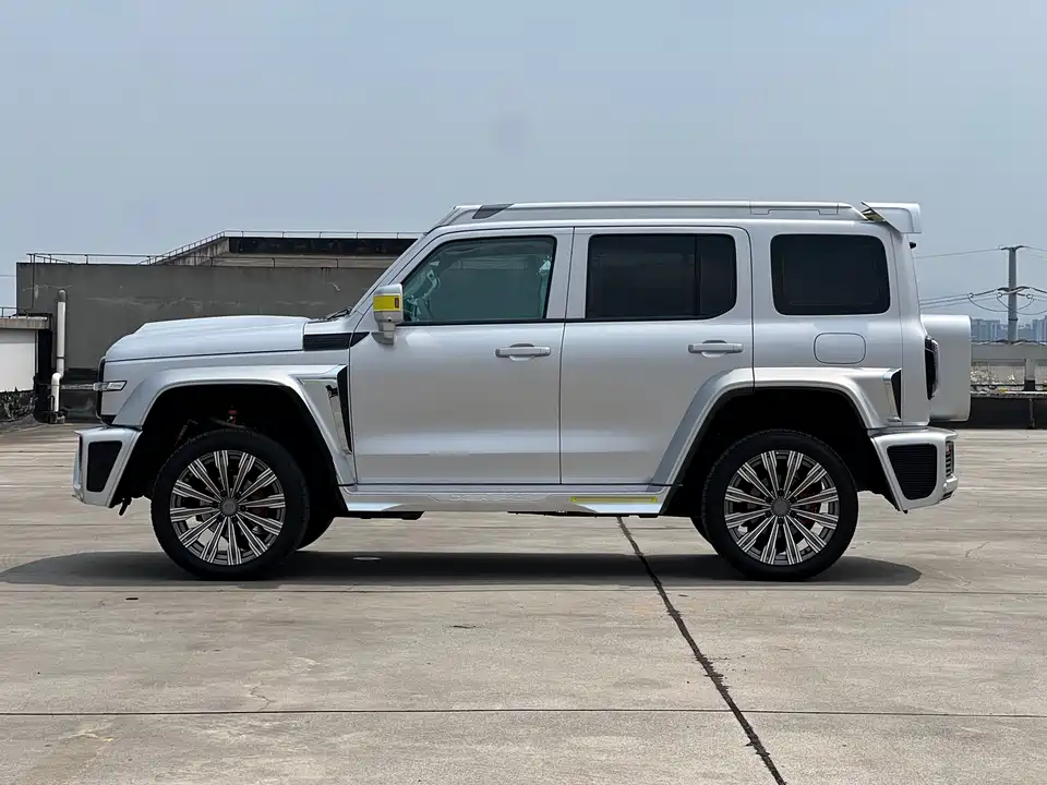 CrossBoundary Co-creation tank 300