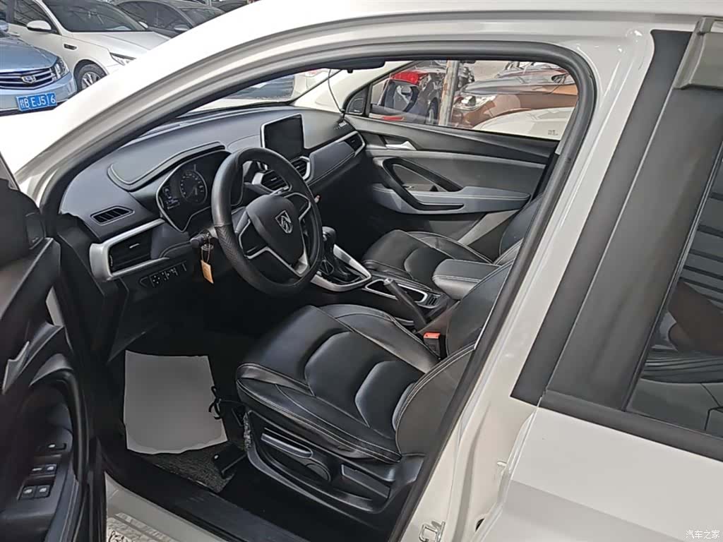 Wuling 530, 2020 15