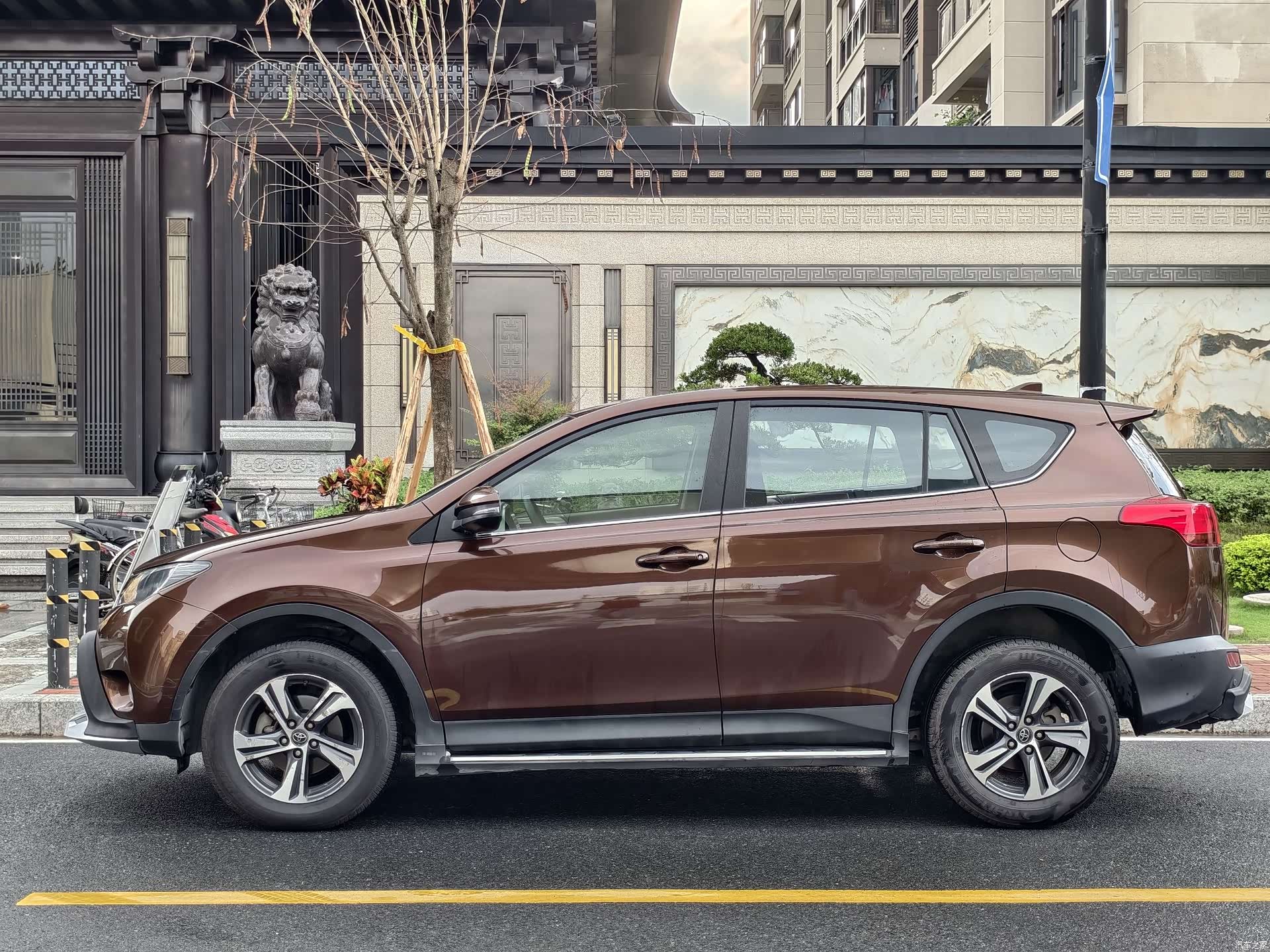 Toyota RAV4, 2016 7