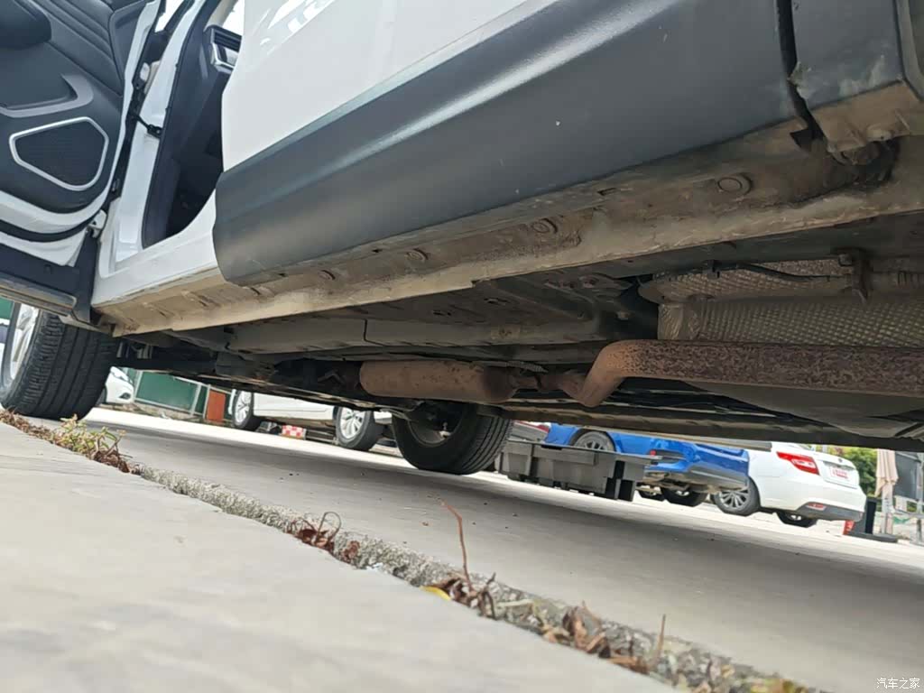 Sinotruk U70, 2020 22