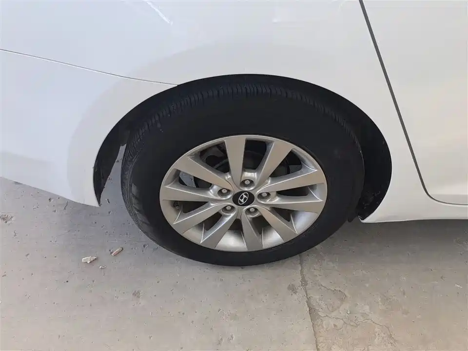 Hyundai Name picture