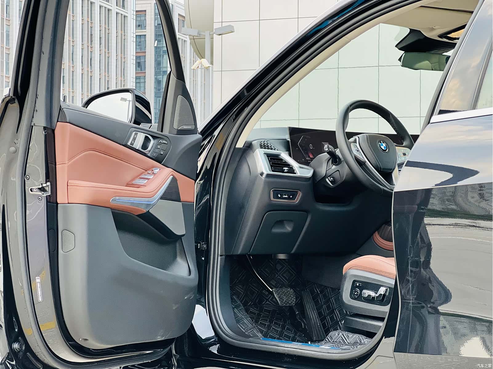 BMW X7, 2024 4