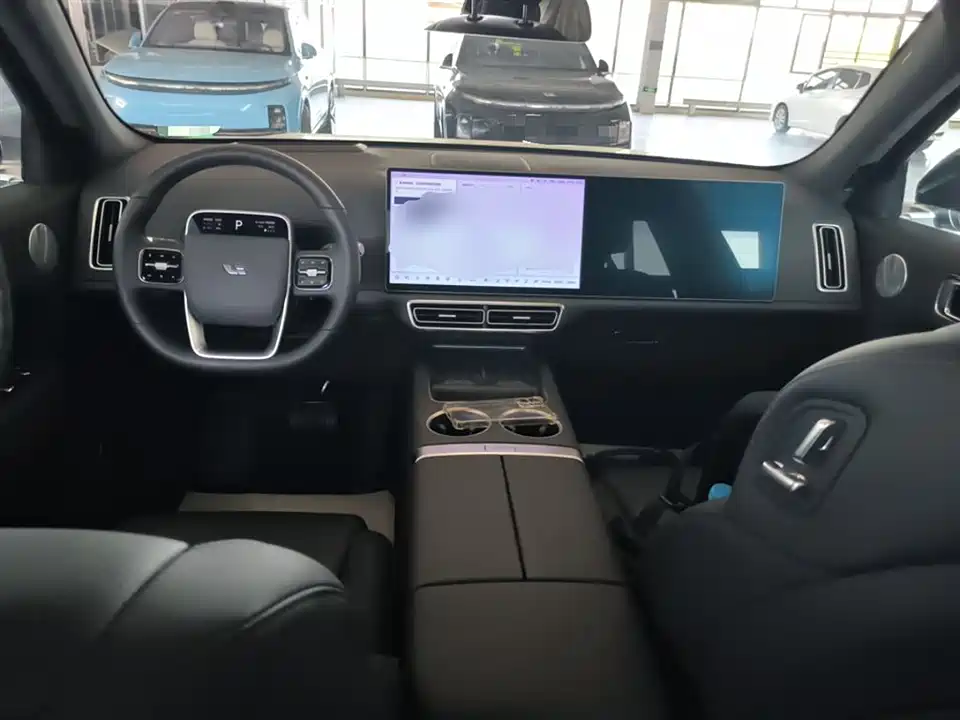 Li Auto Ideal L7
