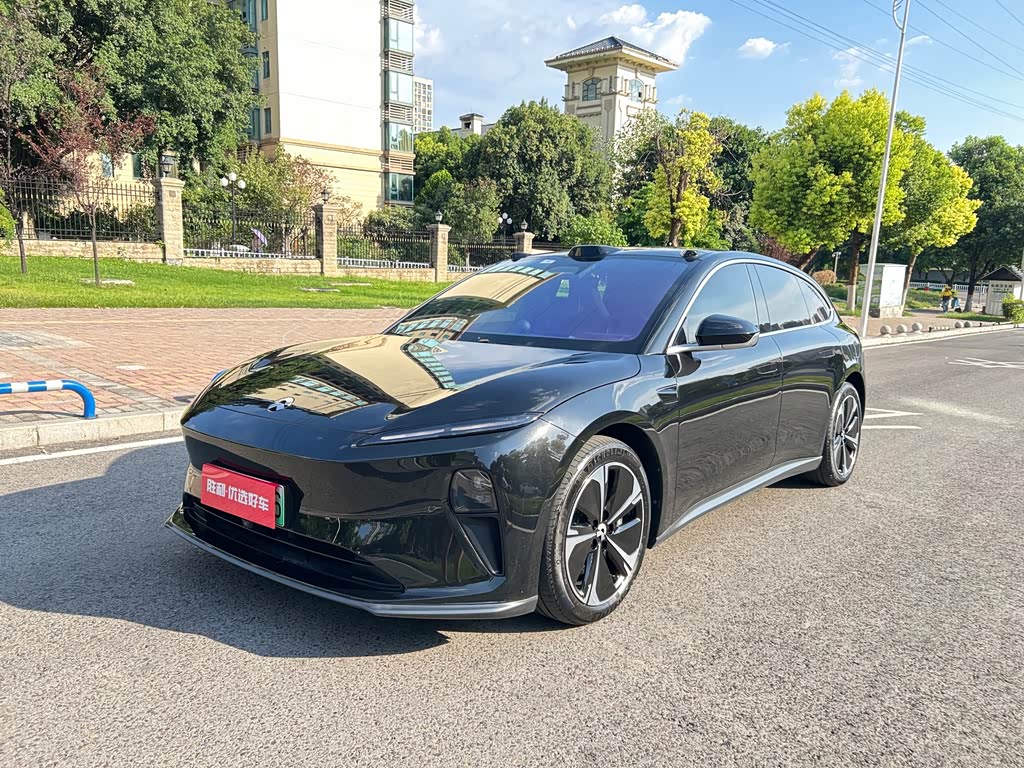 NIO ET5T