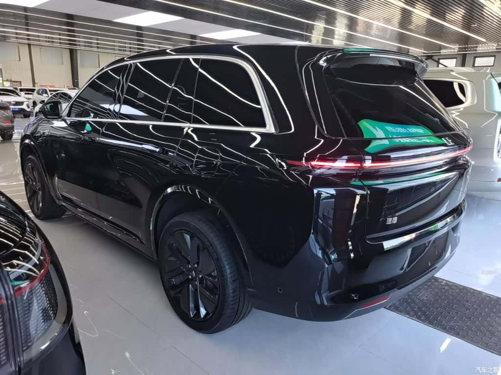 Li Auto L8, 2025 все фото