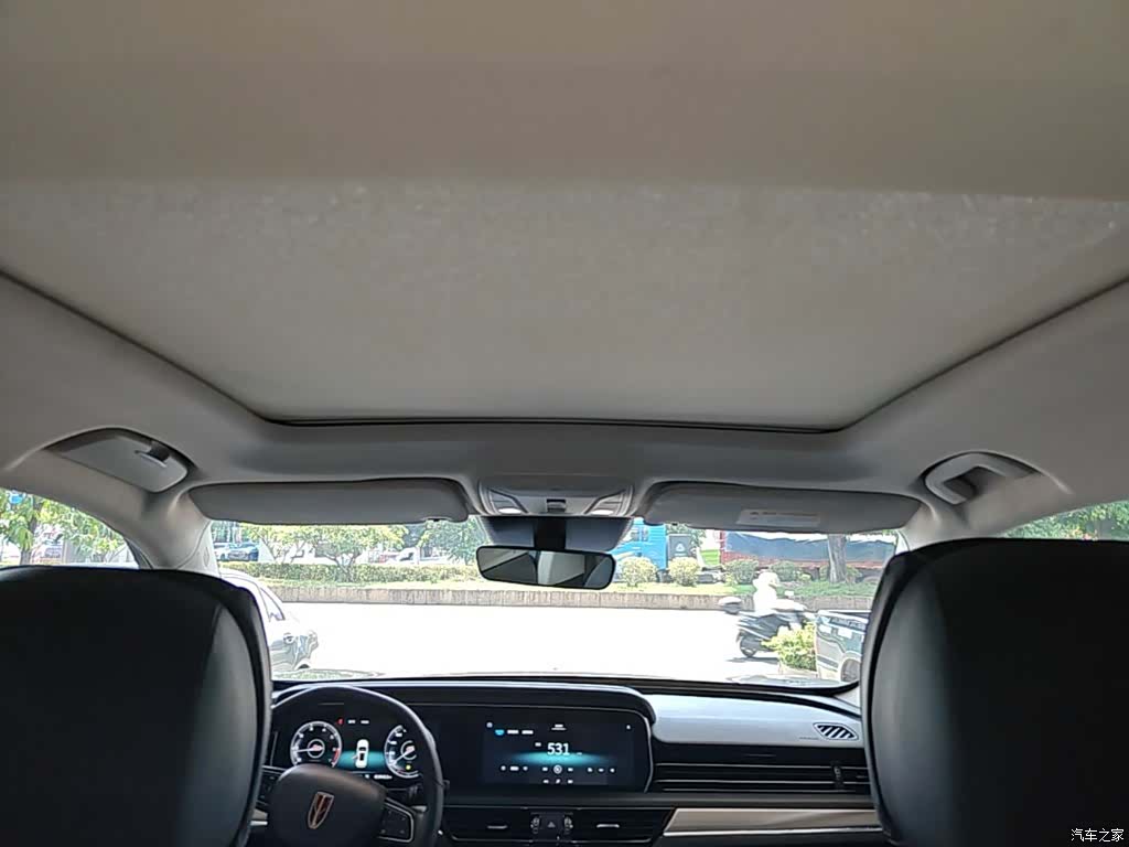 Hongqi HS5, 2019 18