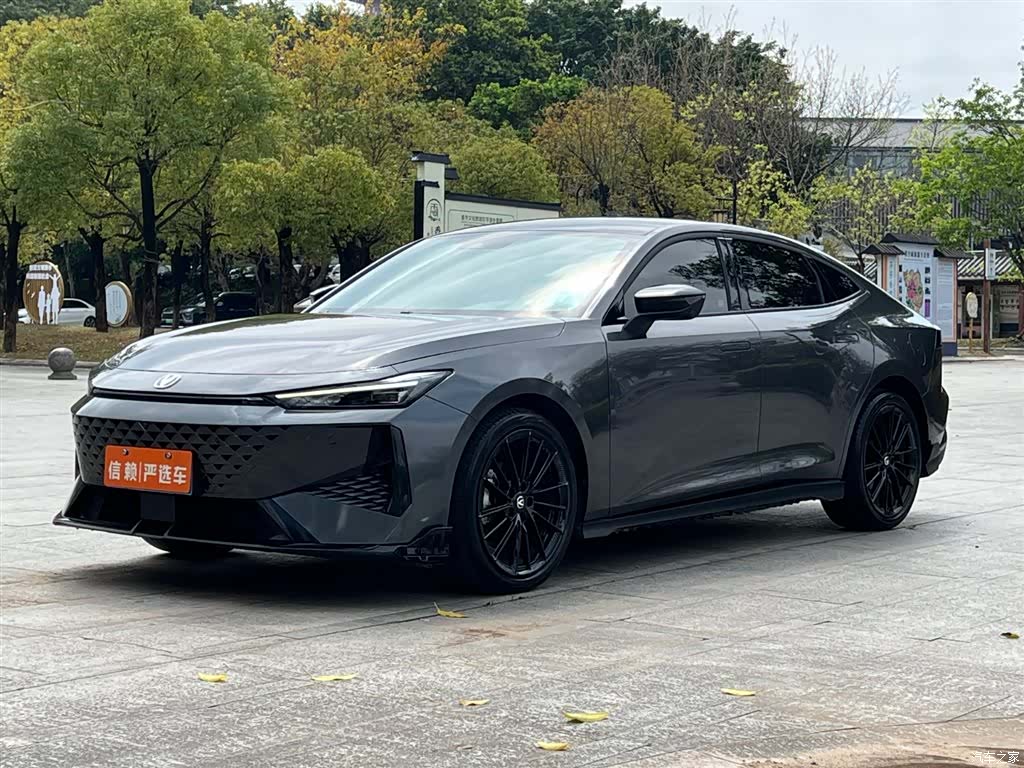 Changan UNI-V, 2024 1