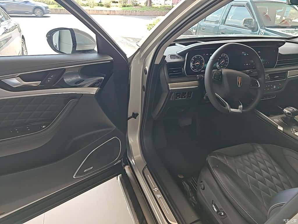 Hongqi HS5, 2019 16