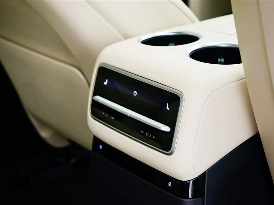 Li Auto Ideal L9