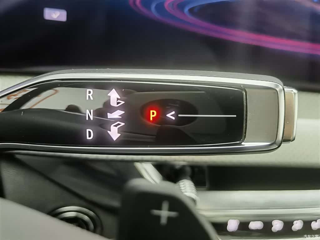 Cadillac XT5, 2024 13