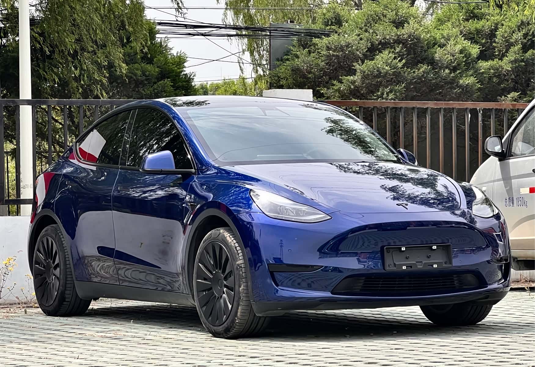 Tesla Model Y, 2022 2