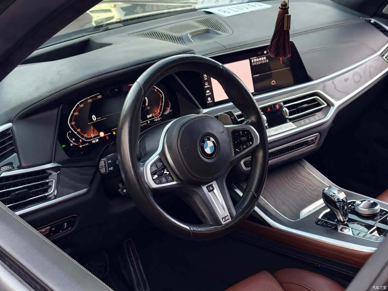 BMW X7, 2019 4
