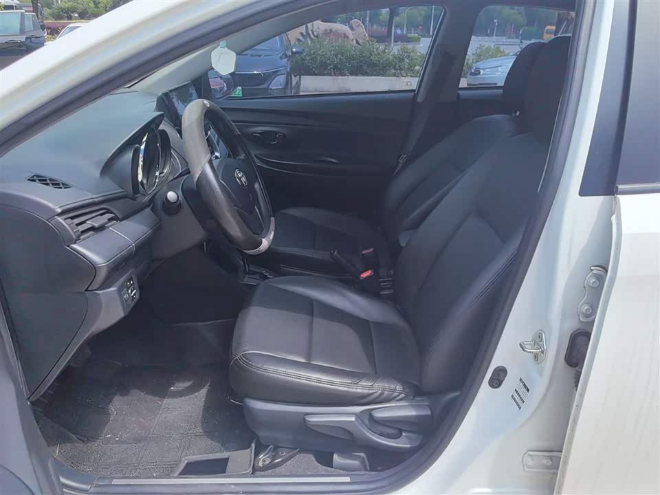 Toyota YARiS L Zhixuan