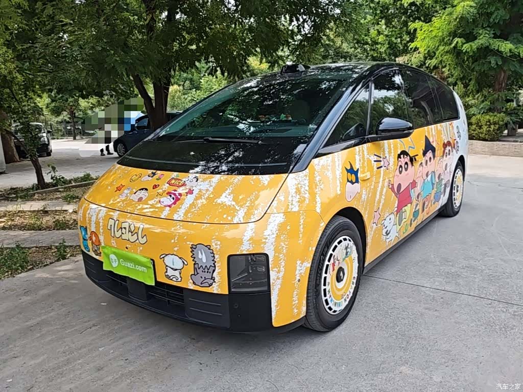 Li Auto MEGA, 2024 1
