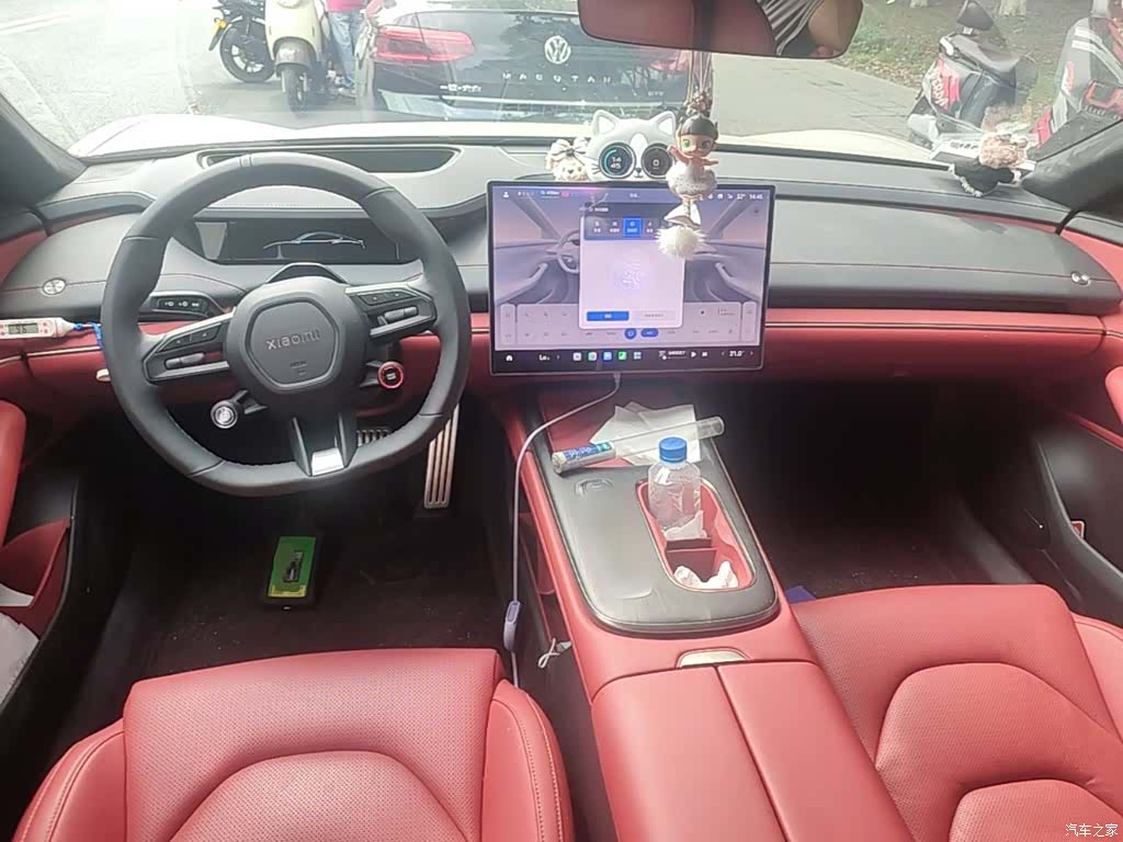 Xiaomi SU7, 2025 10