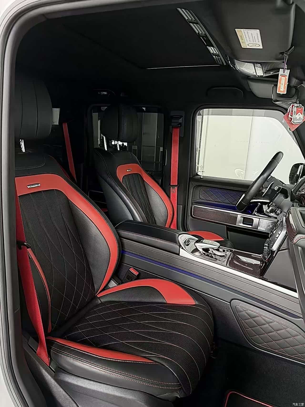 Mercedes-Benz G-Class, 2019 8