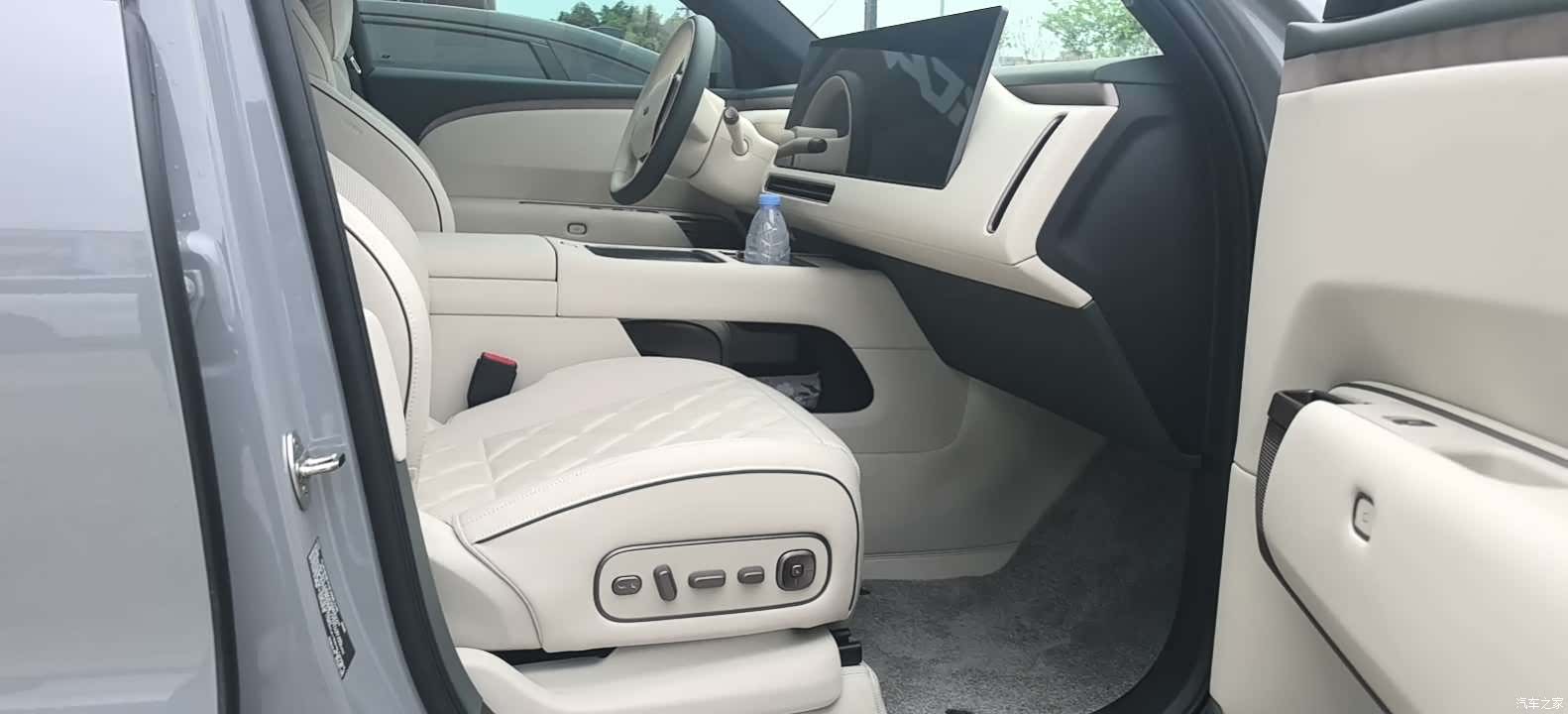 Li Auto L9, 2026 6