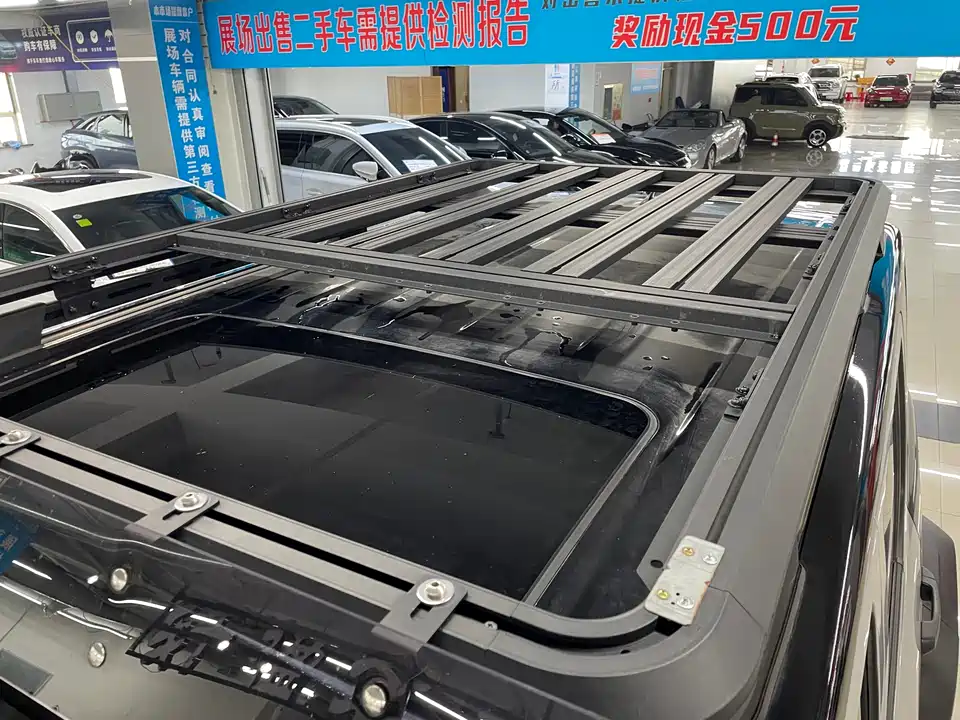 Tank 300 Tank 300