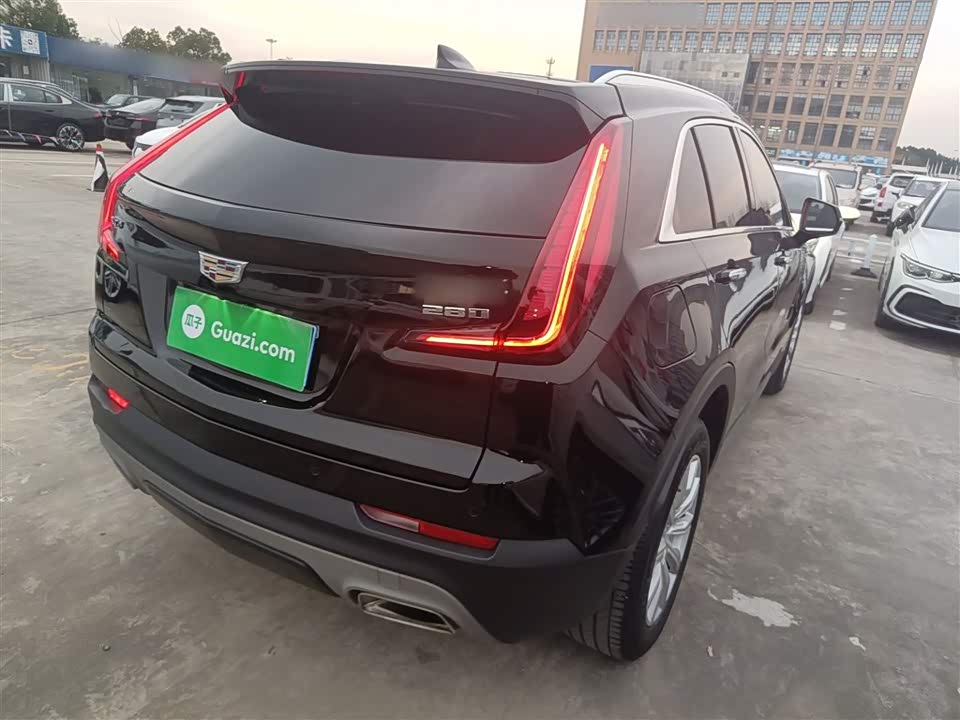 Cadillac XT4