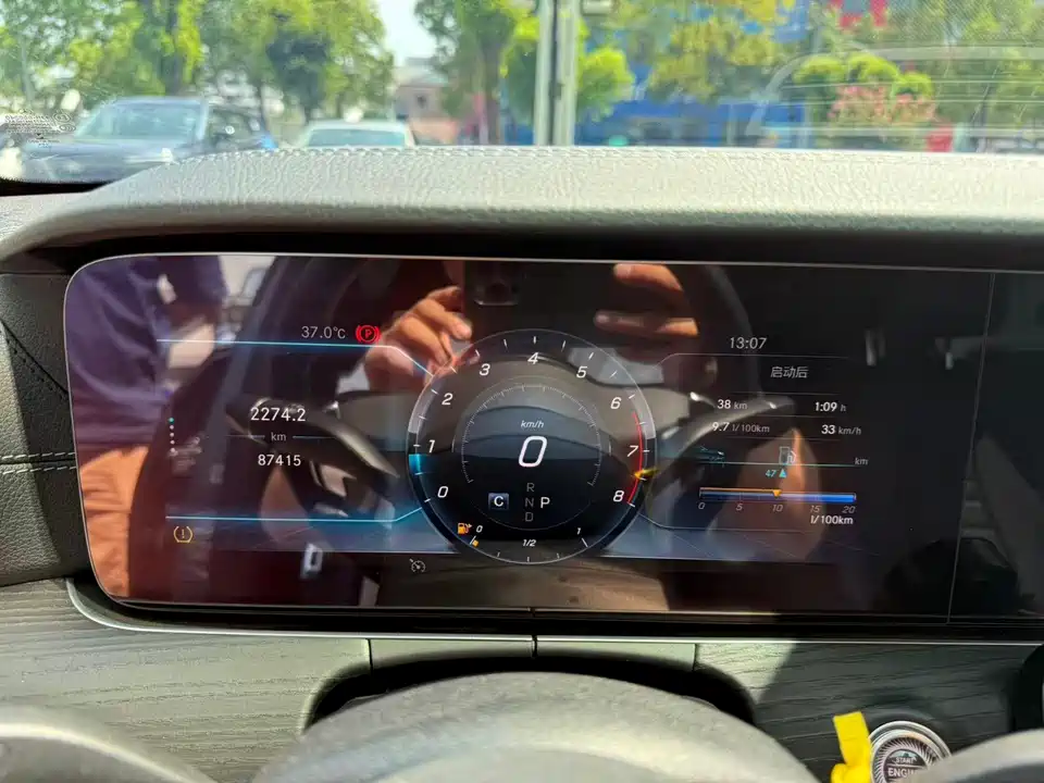 Mercedes-Benz E-class