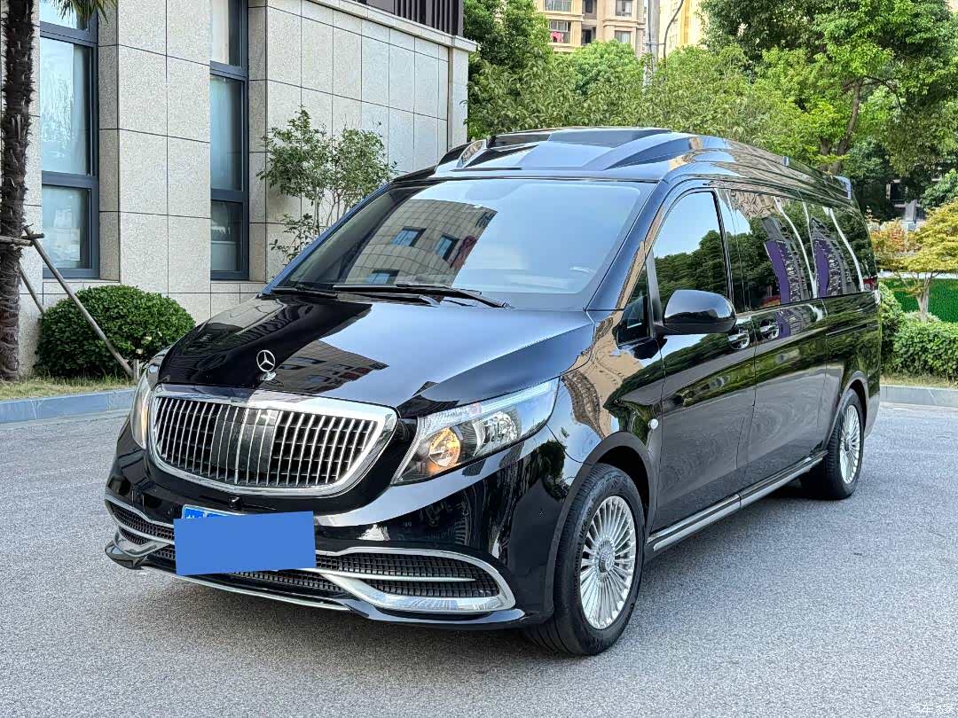Mercedes-Benz 7, 2022 1