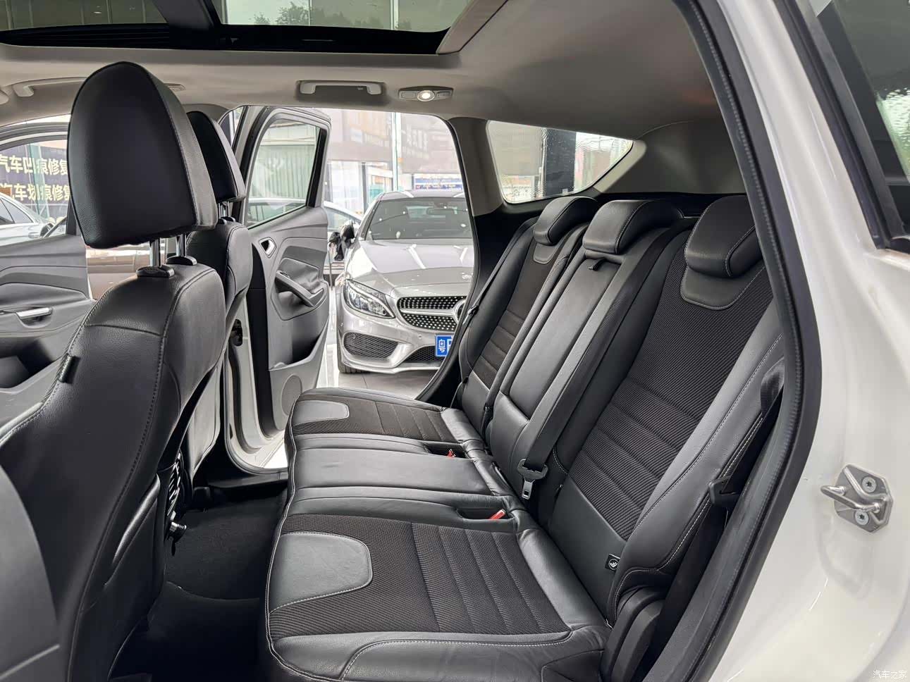 Ford Kuga, 2016 6