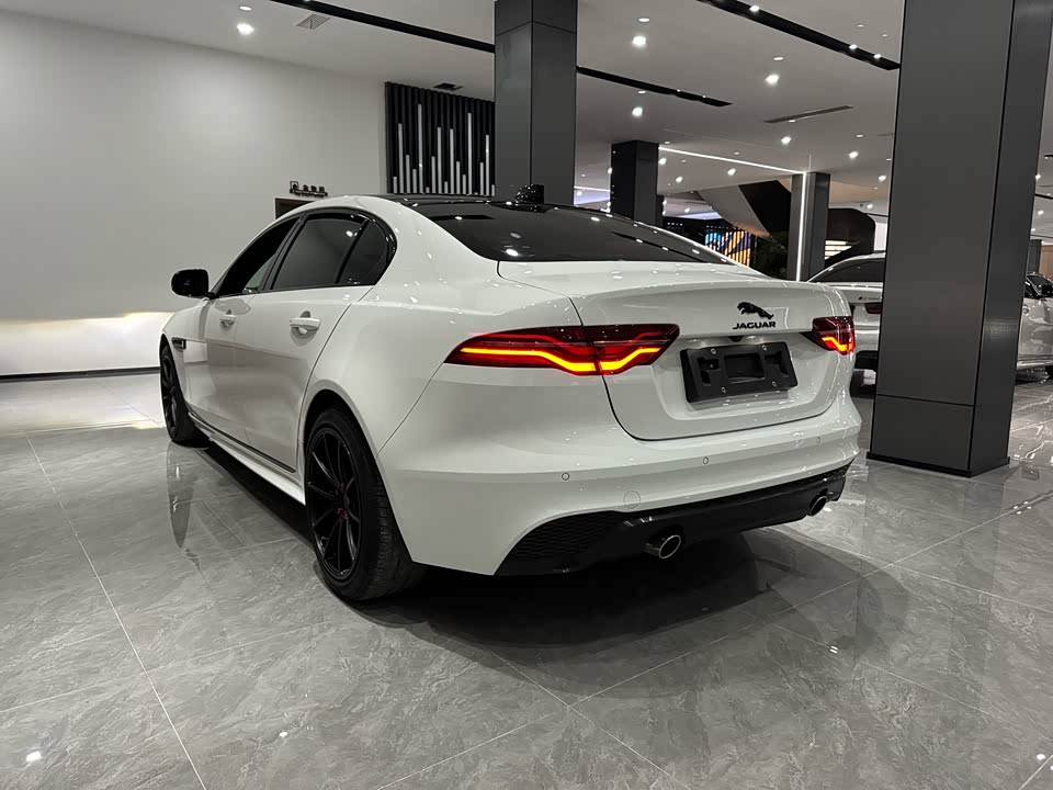 Jaguar XEL