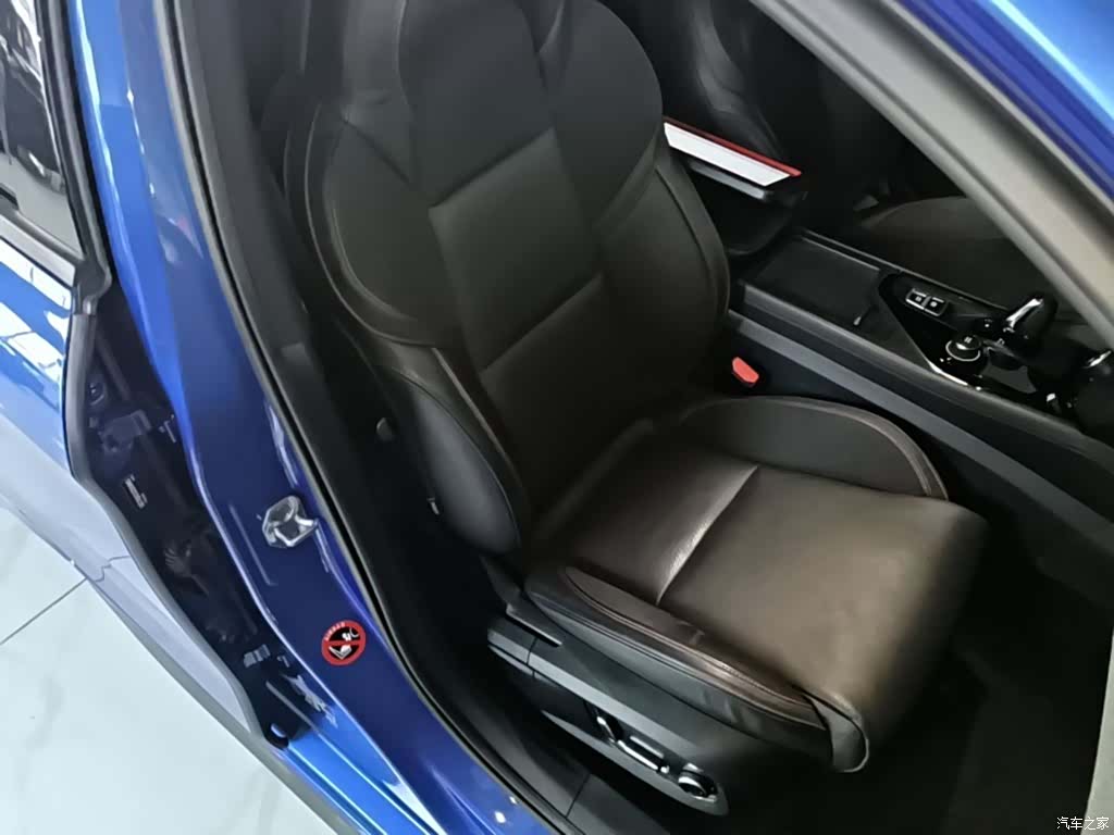 Lynk & Co 01, 2019 25