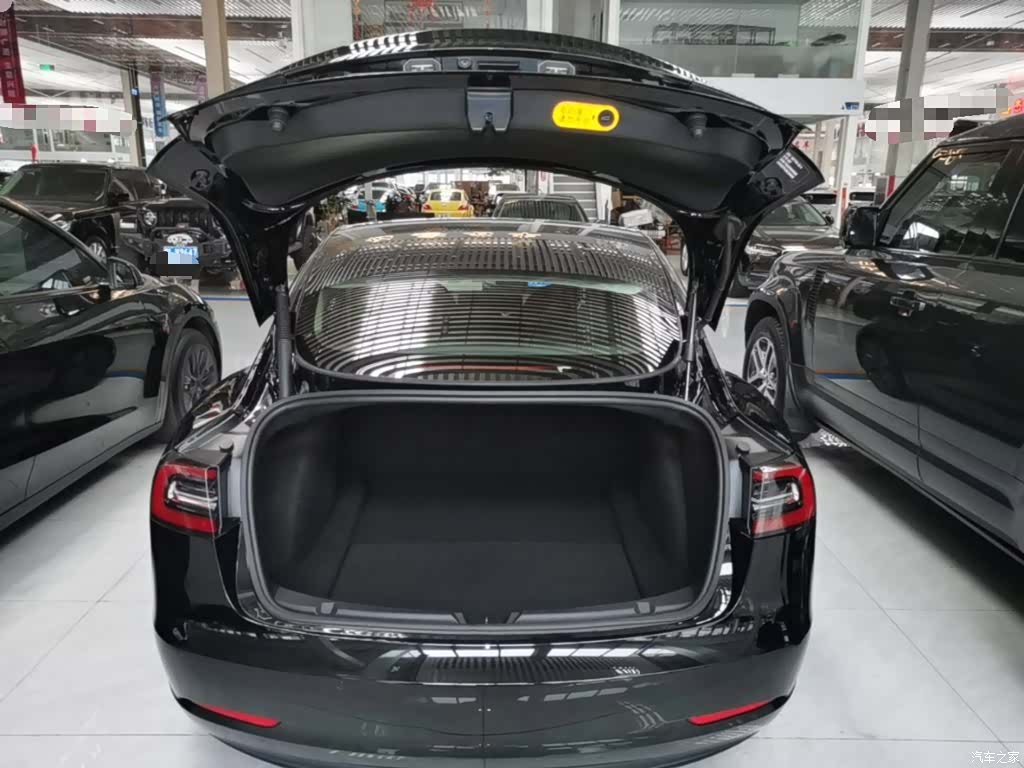 Tesla Model 3, 2022 19