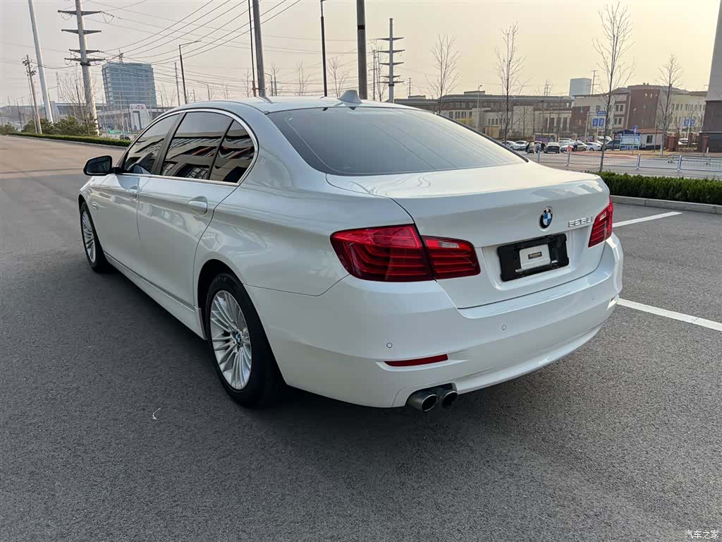 BMW 5 Series, 2015 все фото